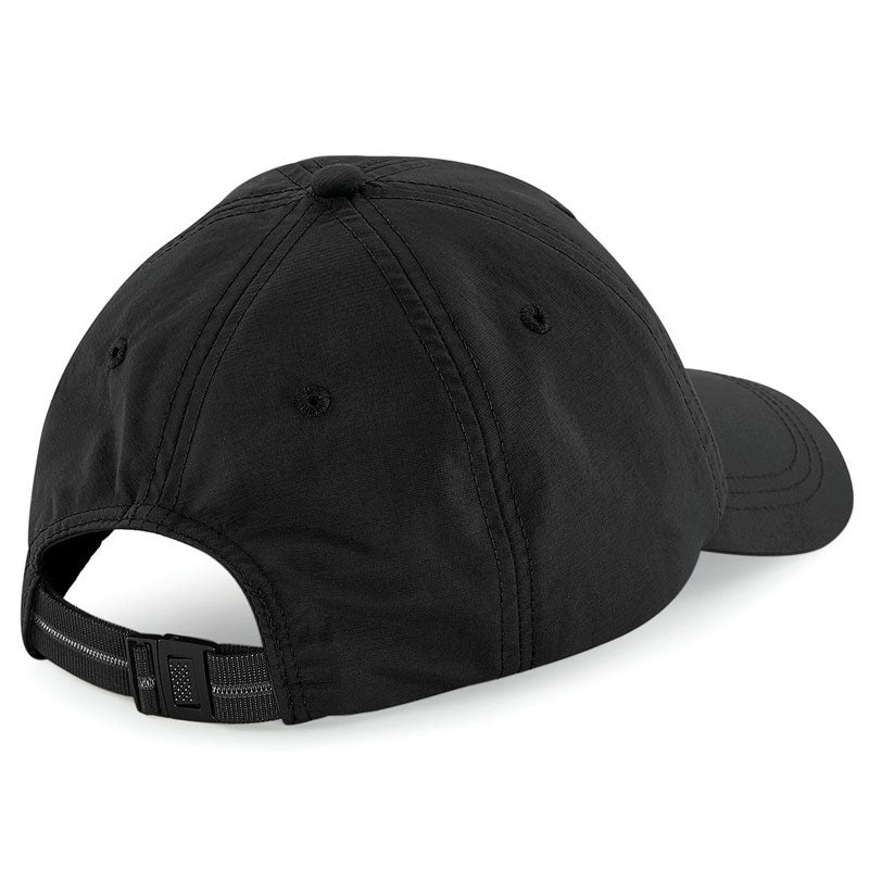 Casquette technique style outdoor noire