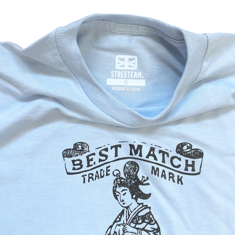 T-shirt Streeteam Geisha bleu ciel