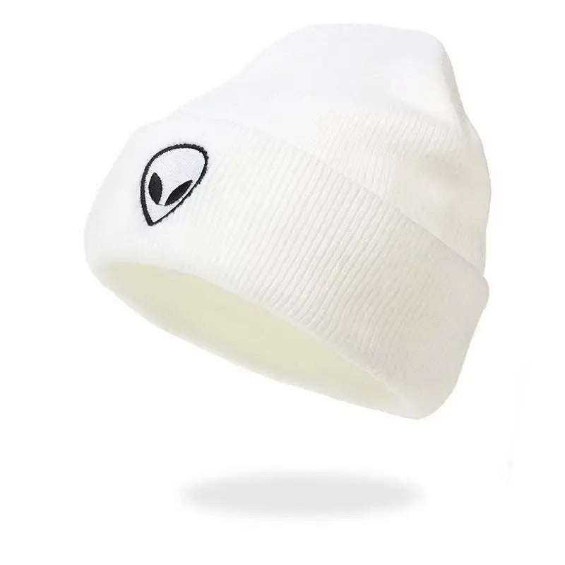 Bonnet blanc avec logo alien